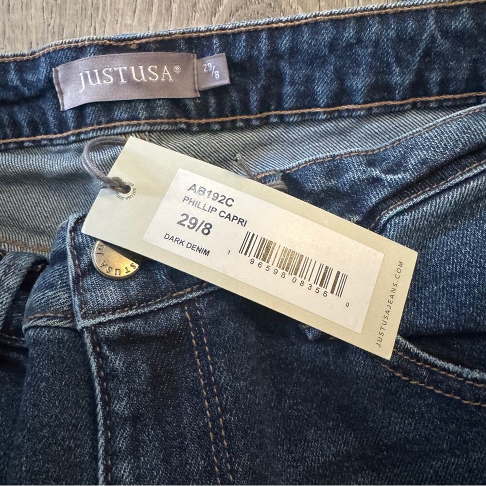 NEW Just USA x Stitch Fix Distressed Phillip Capri Jeans, Size 8 - Picture 2 of 6